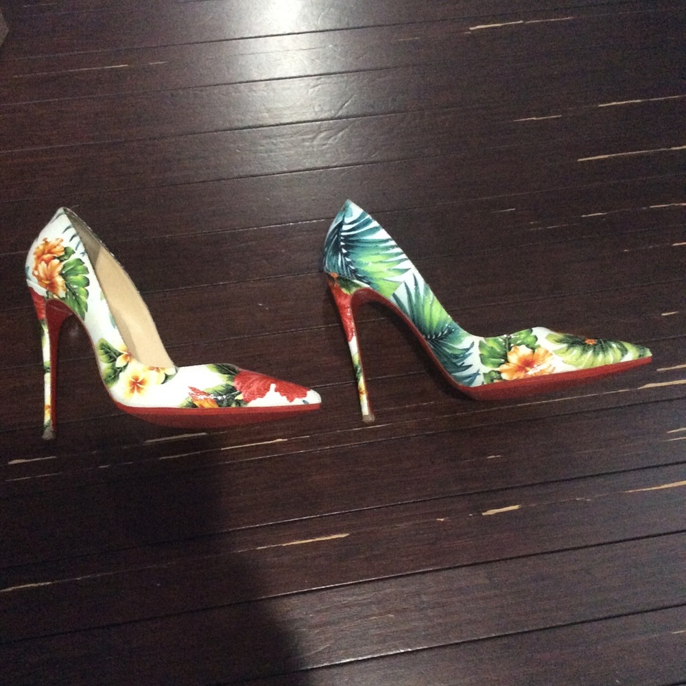Authentic So Kate Hawaii Louboutins SOLD